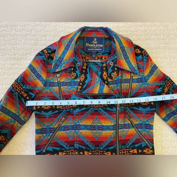 Pendleton Colorful Geometric Jacket - Picture 7 of 11